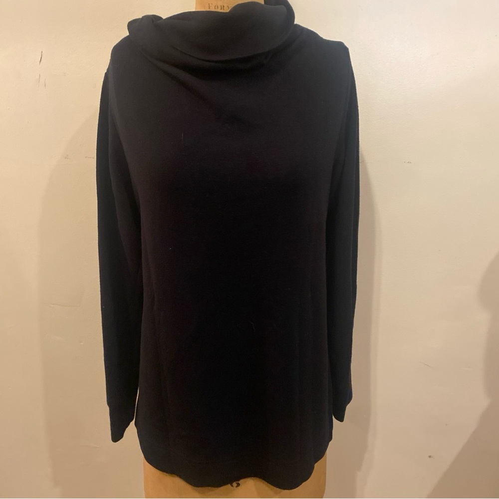Varley Black funnel Neck